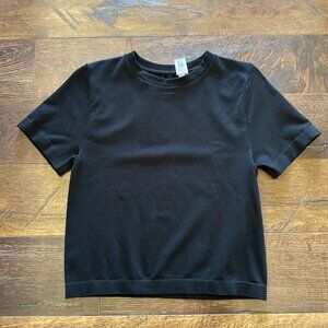 Women's Black Slim Fit Short Sleeve T-Shirt